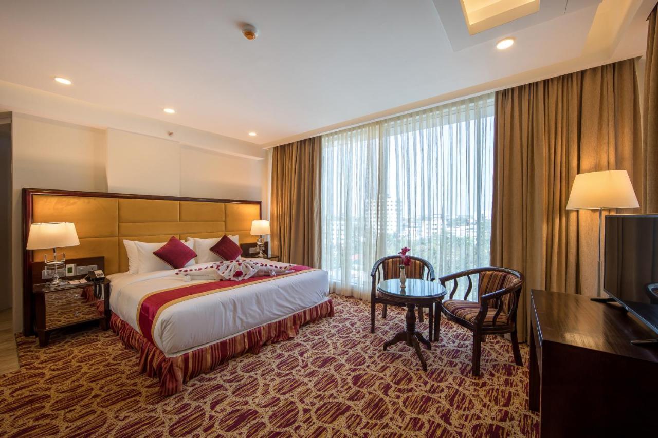 Grand Palace Hotel & Resorts Sylhet Esterno foto