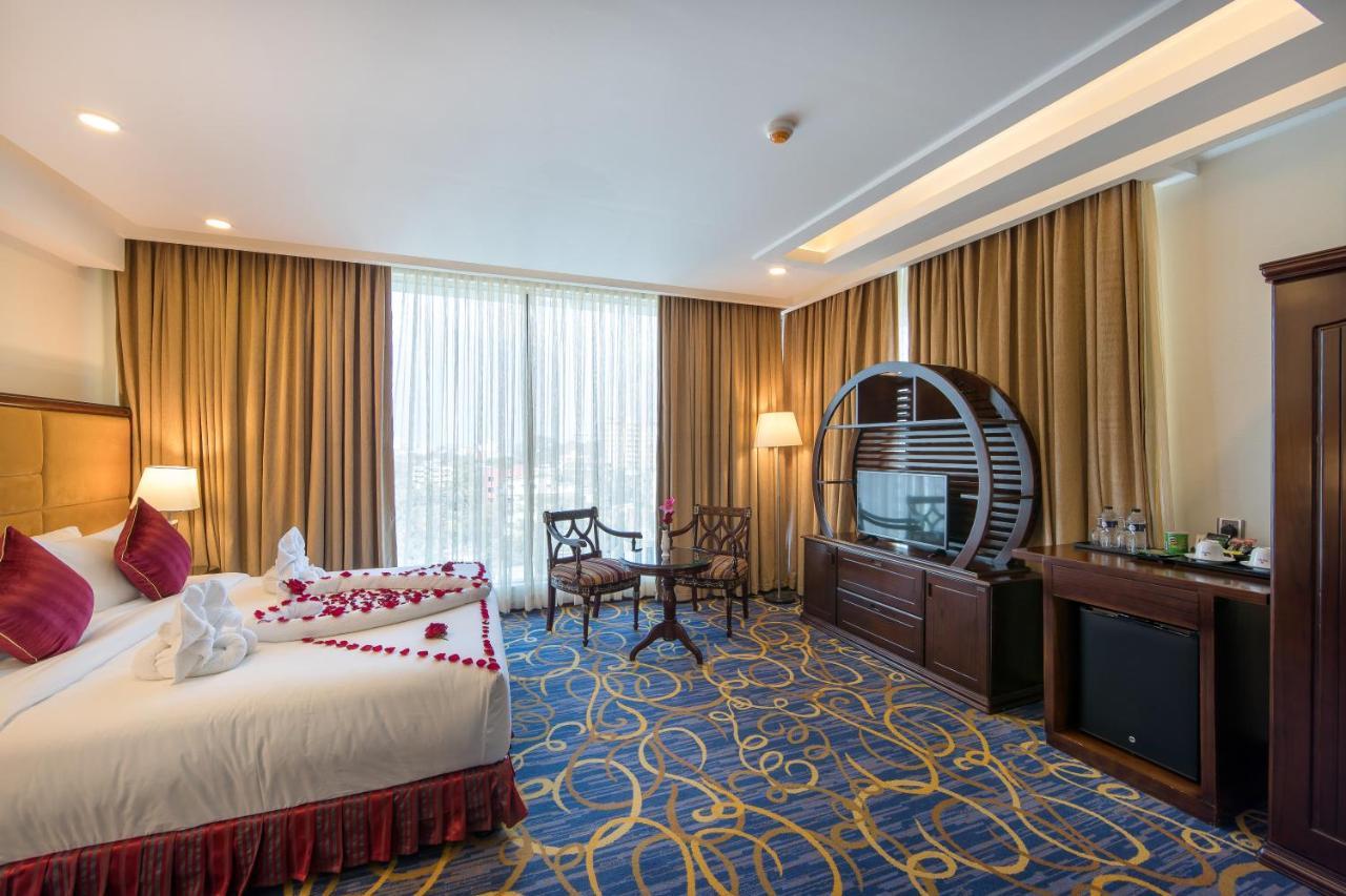 Grand Palace Hotel & Resorts Sylhet Esterno foto